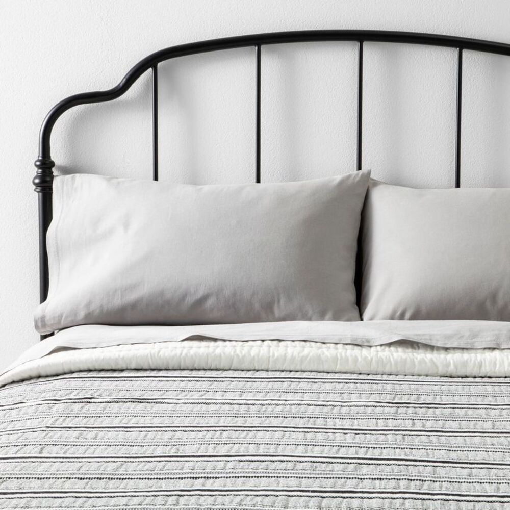 Hearth & Hand Gray and White Bedding Set